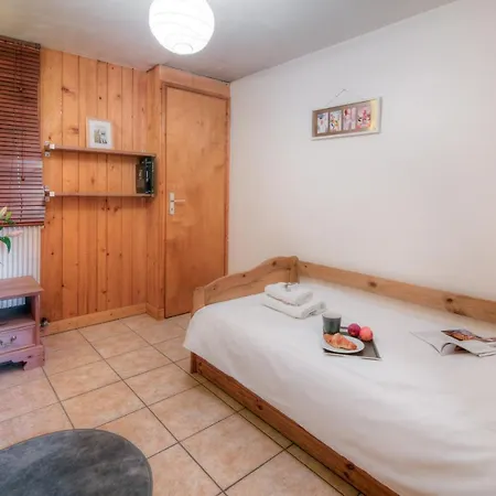 Les Bossons Sleeps 6 Апартаменти