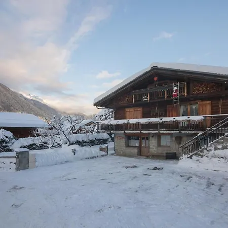 Les Bossons Sleeps 6 Chamonix
